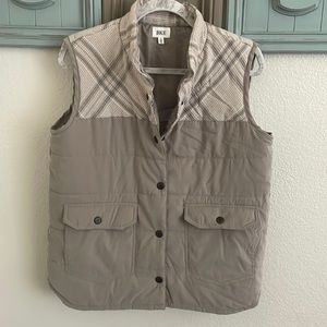 BKE Multi-colored vest